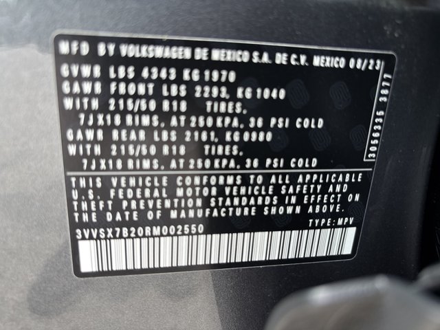 2024 Volkswagen Taos SE FWD