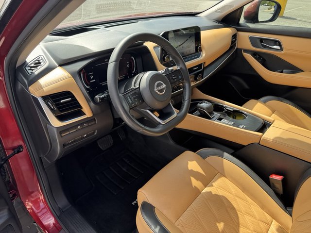 2022 Nissan Rogue Platinum FWD