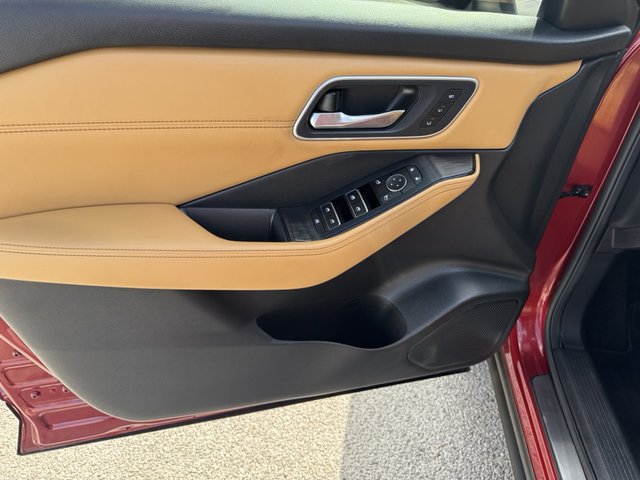 2022 Nissan Rogue Platinum FWD