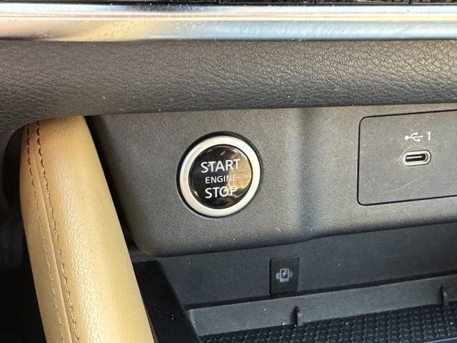 2022 Nissan Rogue Platinum FWD