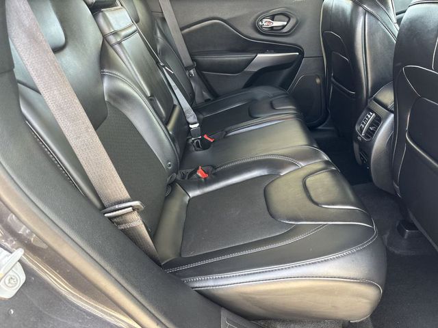 2019 Jeep Cherokee Latitude Plus FWD