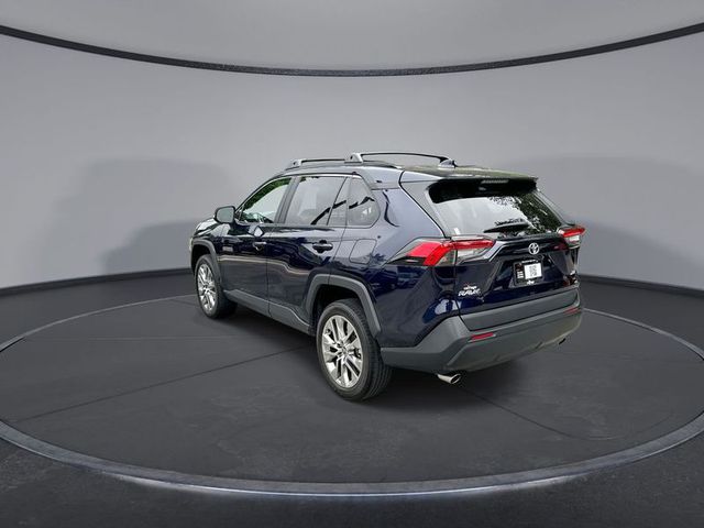 2022 Toyota RAV4 XLE Premium