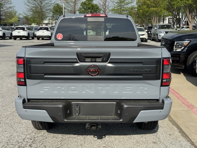 2025 Nissan Frontier PRO-4X 4WD