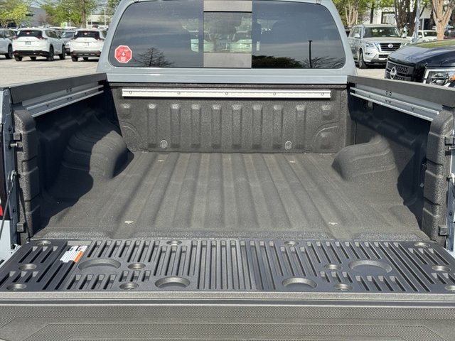 2025 Nissan Frontier PRO-4X 4WD