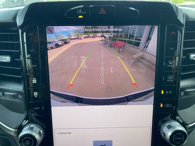 2025 Ram 1500 Big Horn 4WD 5ft7 Box
