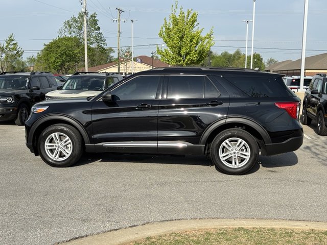 2024 Ford Explorer XLT 4WD