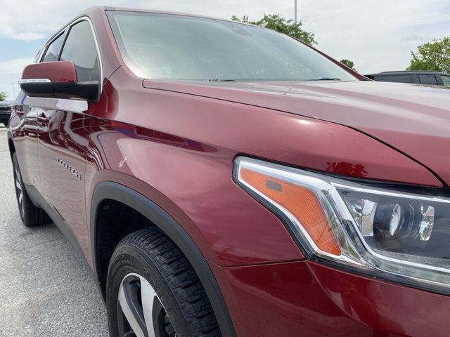 2021 Chevrolet Traverse LT Leather FWD