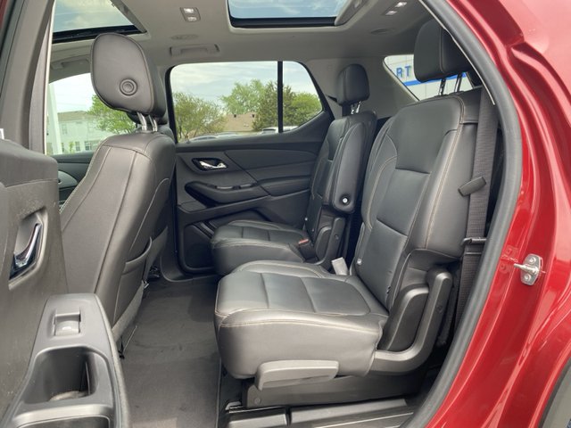 2021 Chevrolet Traverse LT Leather FWD