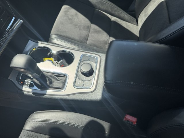 2022 Jeep Grand Cherokee WK Laredo X 4WD
