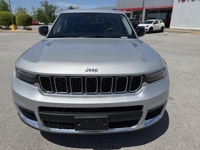 2022 Jeep Grand Cherokee Laredo 4WD L