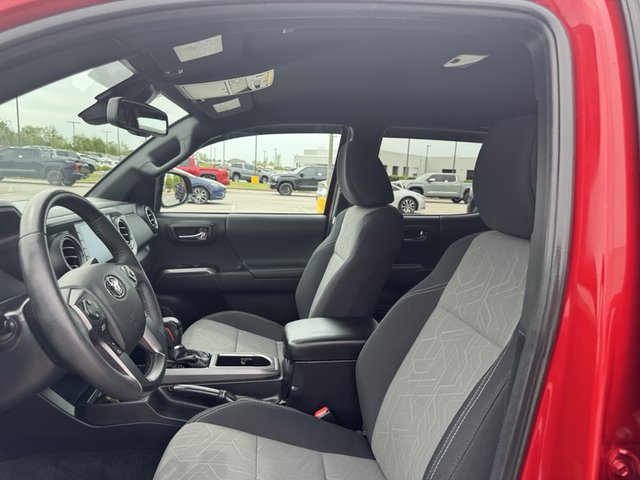 2022 Toyota Tacoma TRD Sport 4WD 5ft Bed