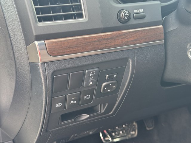 2019 Toyota Land Cruiser 4WD