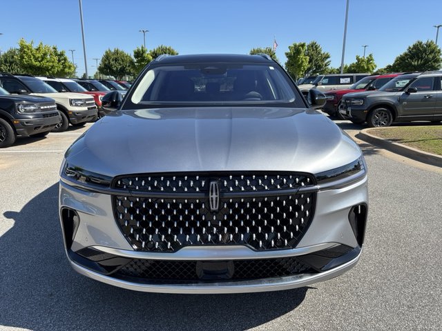 2025 Lincoln Nautilus Reserve AWD