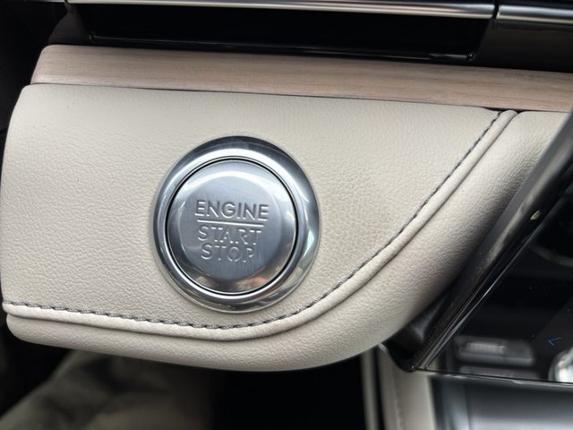 2025 Lincoln Nautilus Reserve AWD
