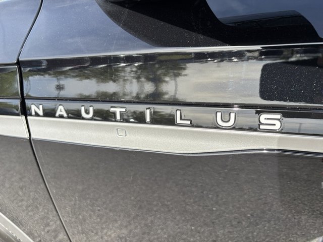 2025 Lincoln Nautilus Premiere AWD