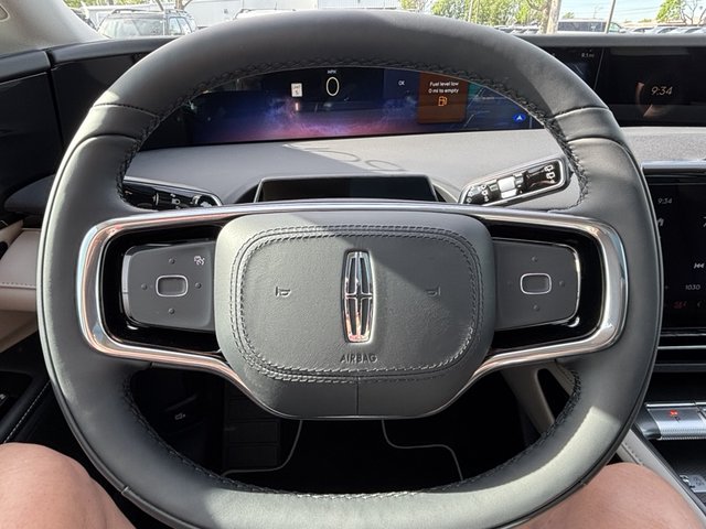2025 Lincoln Nautilus Premiere AWD