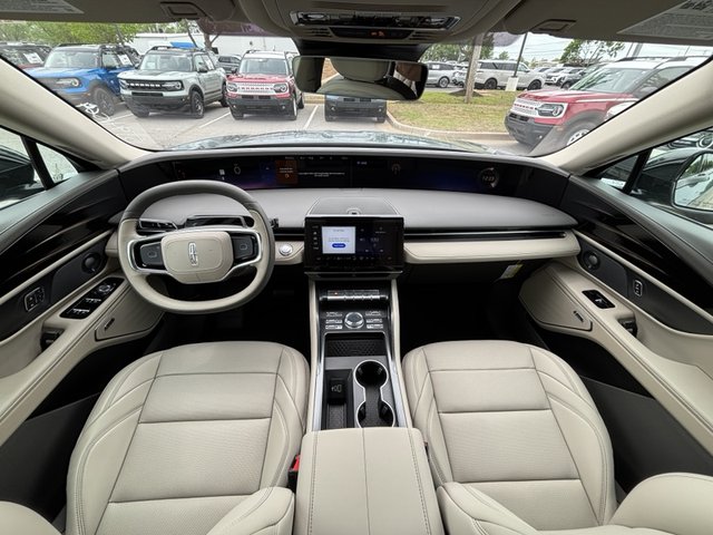 2025 Lincoln Nautilus Premiere AWD