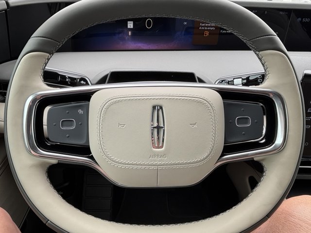 2025 Lincoln Nautilus Premiere AWD