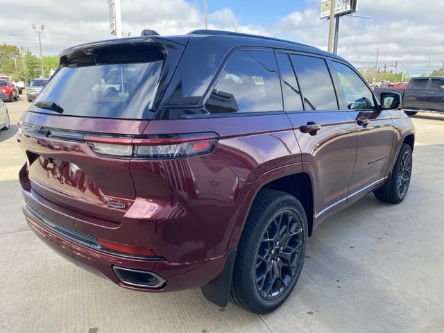 2025 Jeep Grand Cherokee Summit Reserve 4WD