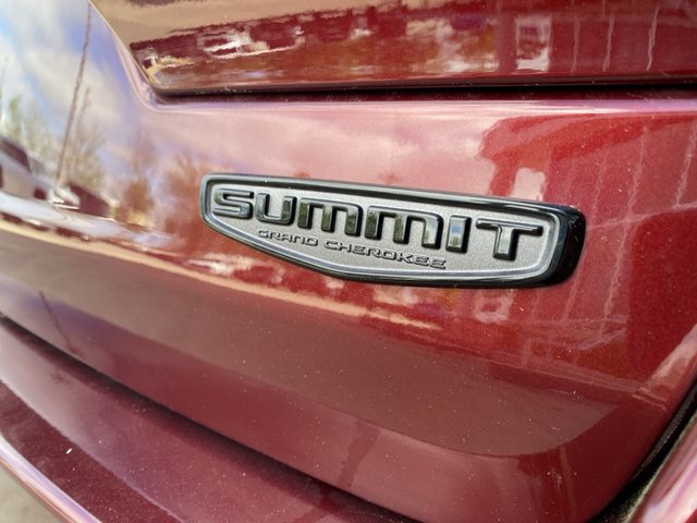 2025 Jeep Grand Cherokee Summit Reserve 4WD