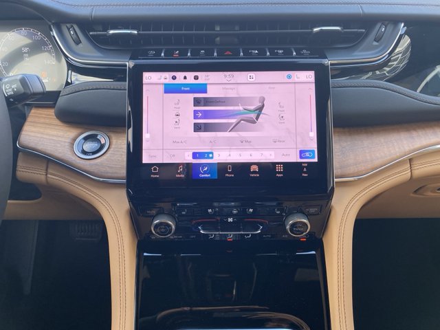 2025 Jeep Grand Cherokee Summit Reserve 4WD