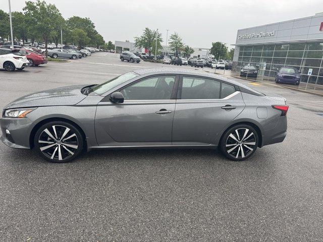 2022 Nissan Altima 2.5 SR