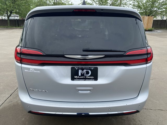 2023 Chrysler Pacifica Touring L FWD