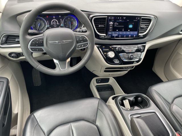 2023 Chrysler Pacifica Touring L FWD