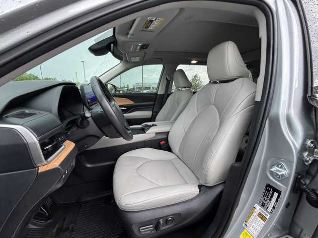 2024 Toyota Grand Highlander Limited AWD