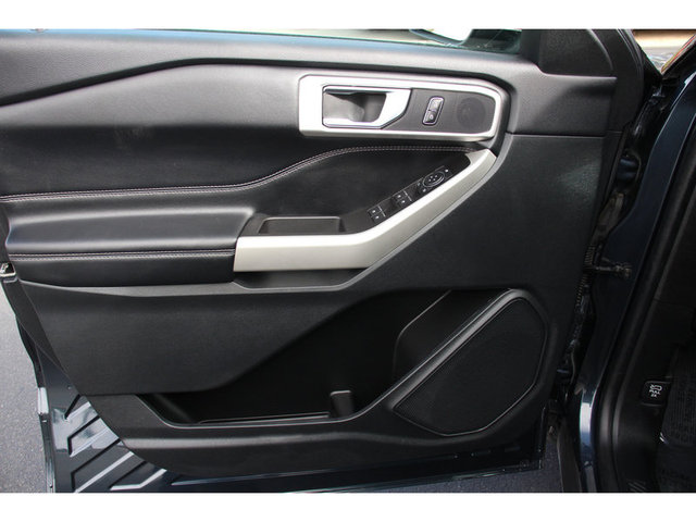 2022 Ford Explorer XLT RWD