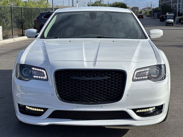 2023 Chrysler 300 Touring L RWD