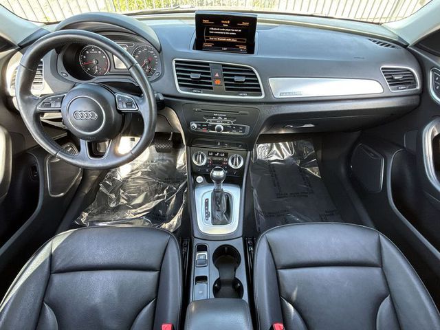 2015 Audi Q3 2.0T Prestige Quattro