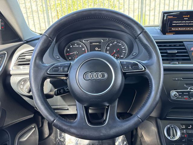 2015 Audi Q3 2.0T Prestige Quattro