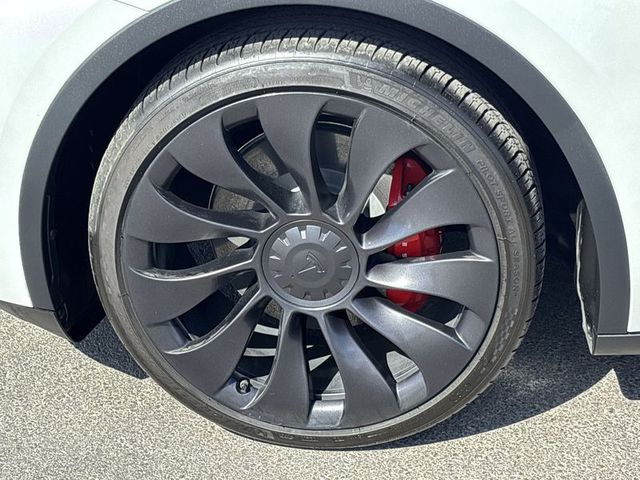 2023 Tesla Model Y Performance AWD