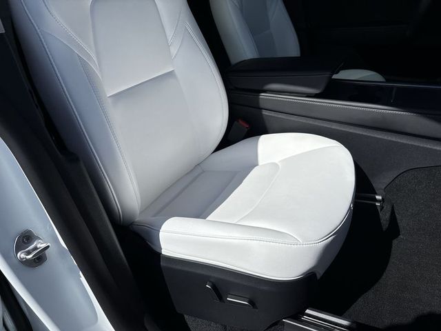 2023 Tesla Model Y Performance AWD