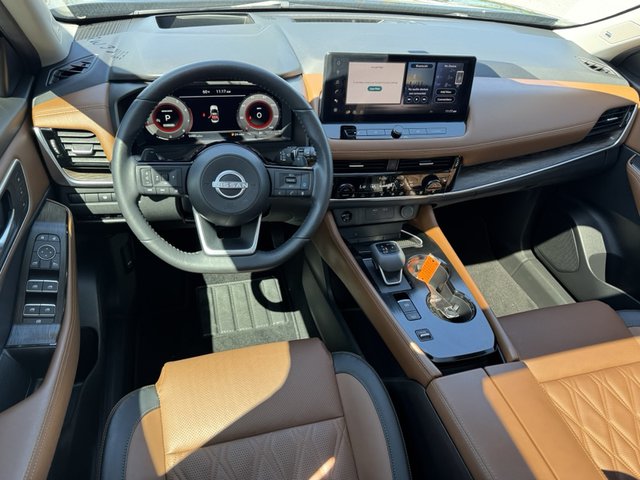 2024 Nissan Rogue Platinum FWD
