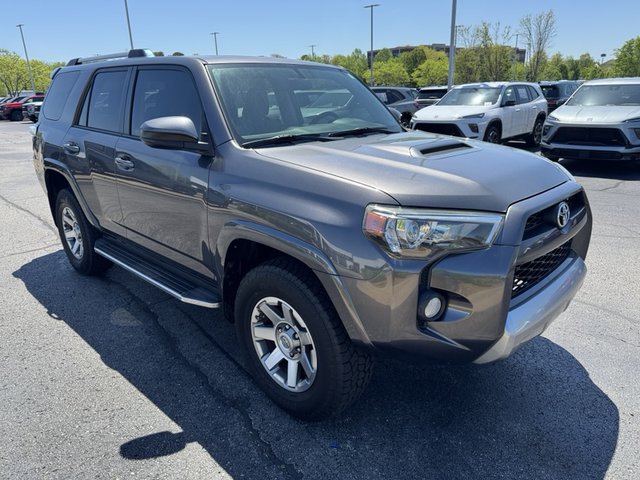 2016 Toyota 4Runner SR5 4WD