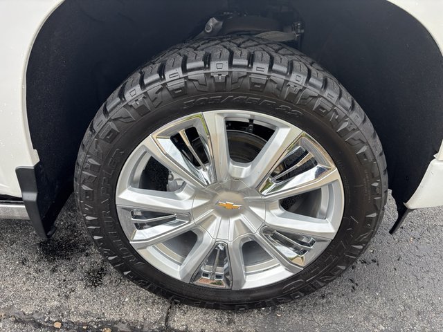 2022 Chevrolet Silverado 1500 High Country 4WD 147WB