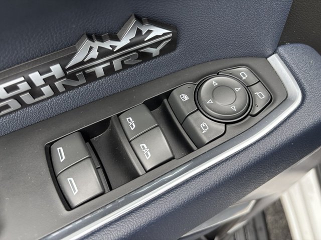 2022 Chevrolet Silverado 1500 High Country 4WD 147WB