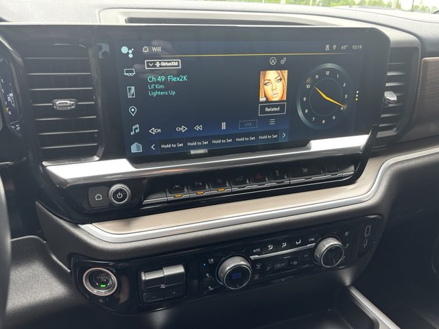 2022 Chevrolet Silverado 1500 High Country 4WD 147WB