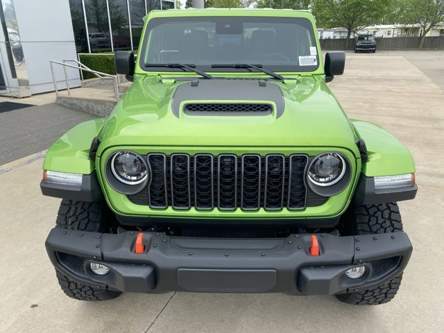 2025 Jeep Gladiator Mojave X 4WD