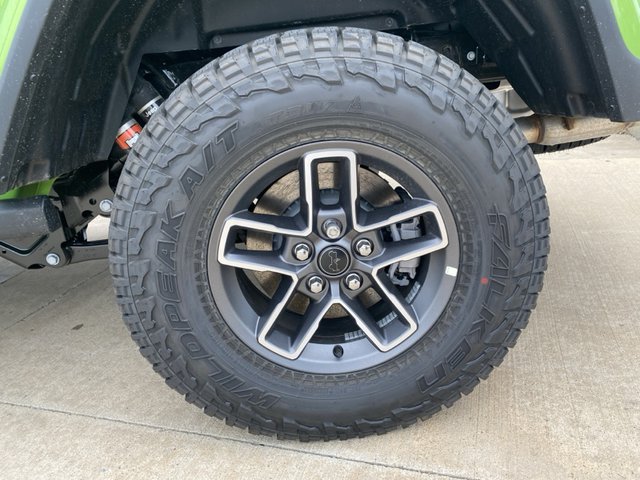 2025 Jeep Gladiator Mojave X 4WD