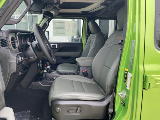 2025 Jeep Gladiator Mojave X 4WD