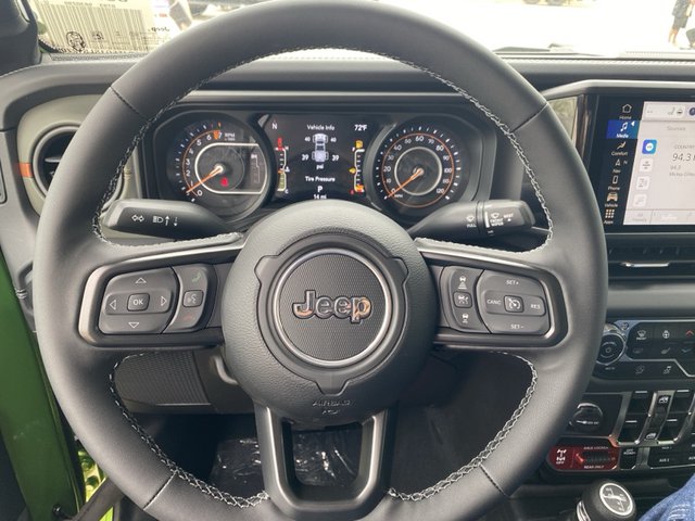 2025 Jeep Gladiator Mojave X 4WD