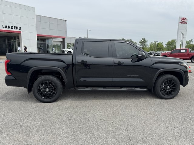 2025 Toyota Tundra Limited 4WD 5.5ft Bed