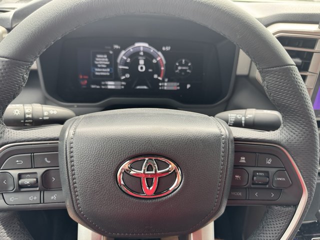 2025 Toyota Tundra Limited 4WD 5.5ft Bed