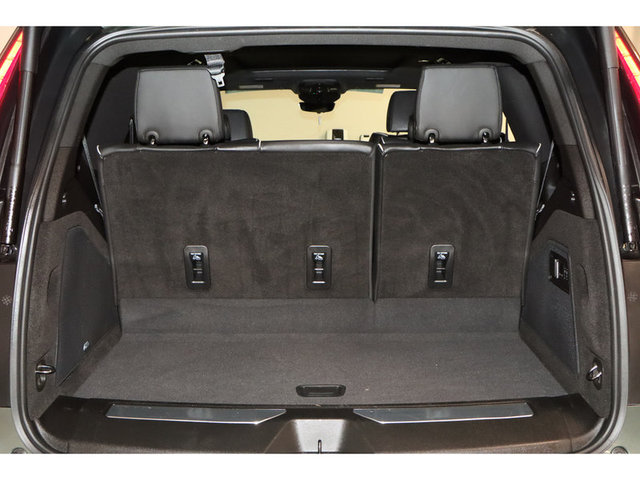2024 Cadillac Escalade Premium Luxury 4WD