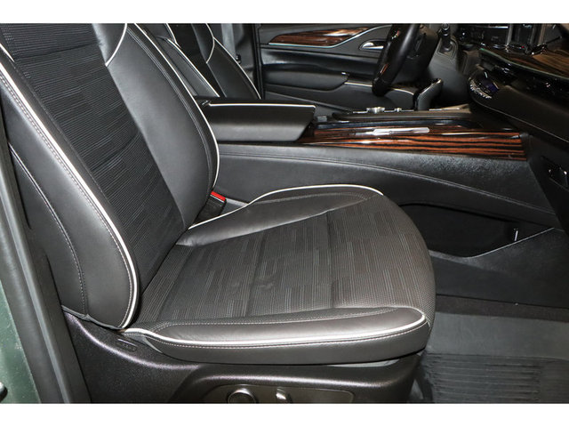 2024 Cadillac Escalade Premium Luxury 4WD