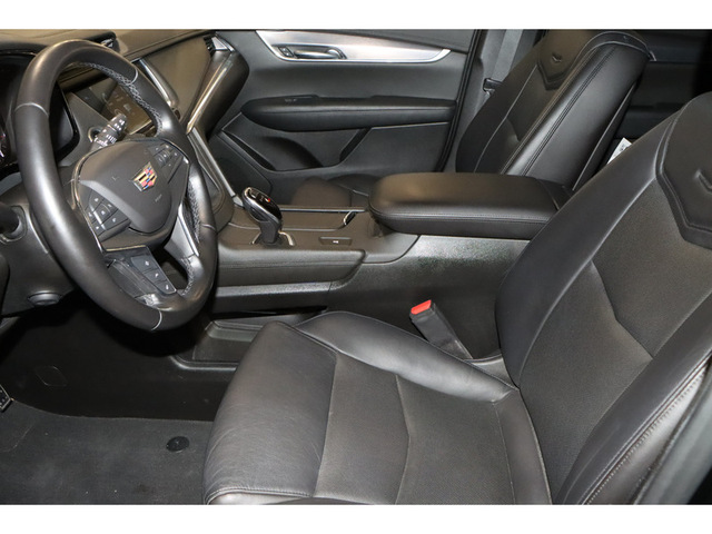 2019 Cadillac XT5 Luxury FWD