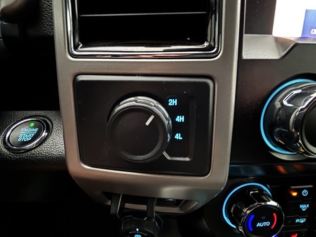 2020 Ford F-450 Lariat SD 4WD 8ft Box DRW